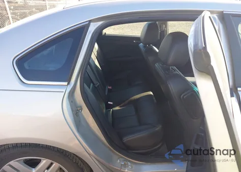 2011 Chevrolet Impala Lt z USA, uszkodzony, nr VIN 2G1WG5EKXB1334209